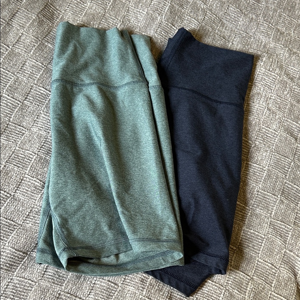 Old Navy Women's Bike Shorts in Green and Navy blue